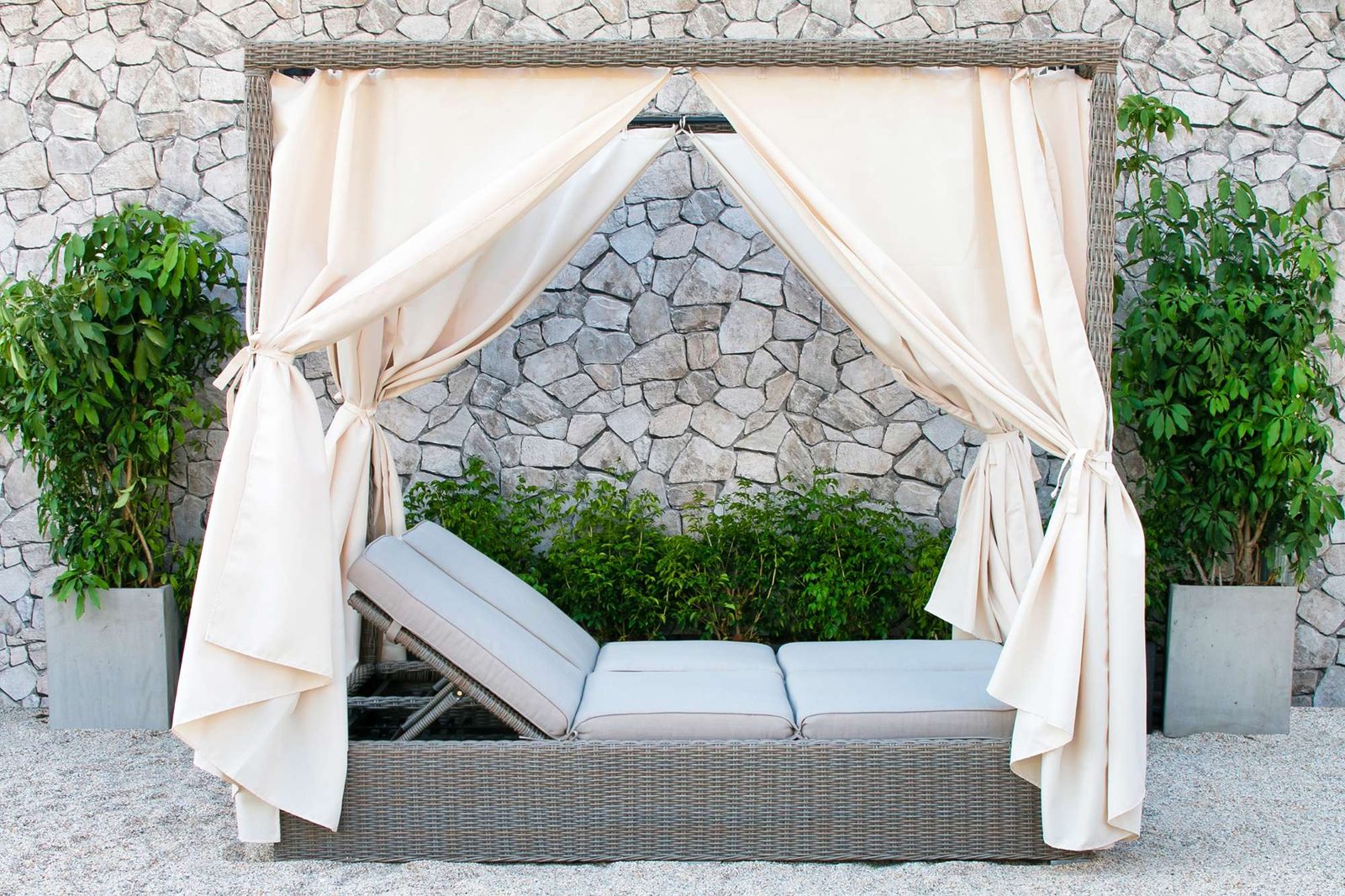 Lit de jardin Piton Rouge — vue 2