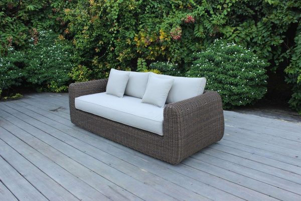 Salon de jardin La Possession